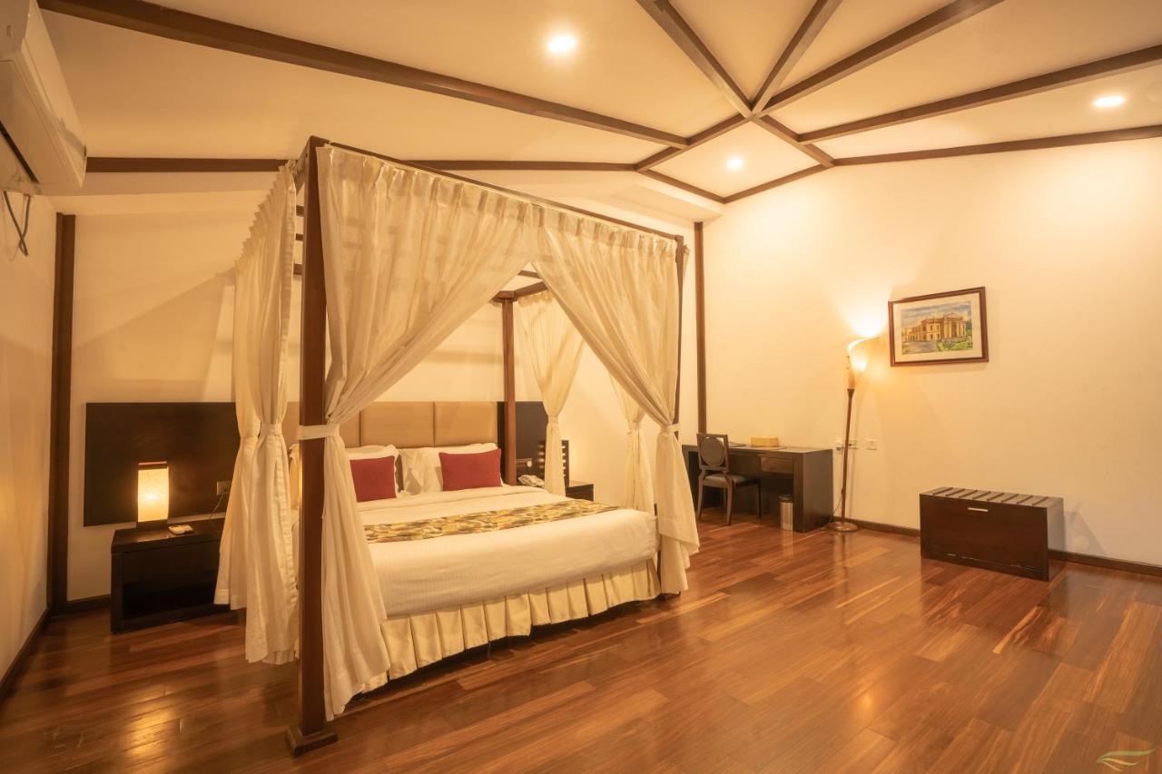 Silent Shores Resort & Spa Майсур Экстерьер фото
