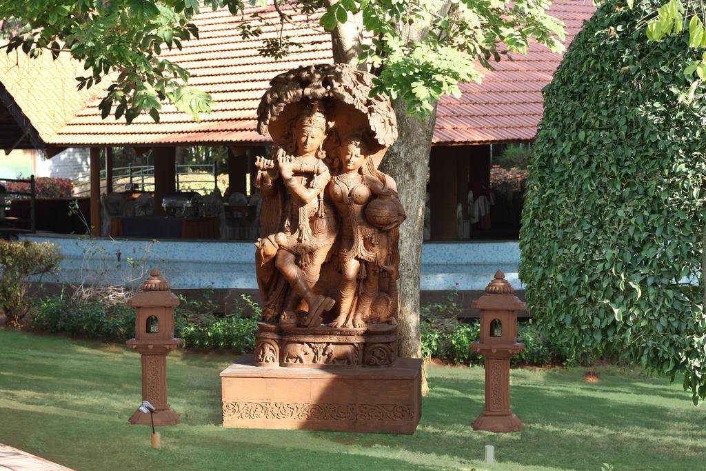 Silent Shores Resort & Spa Майсур Экстерьер фото